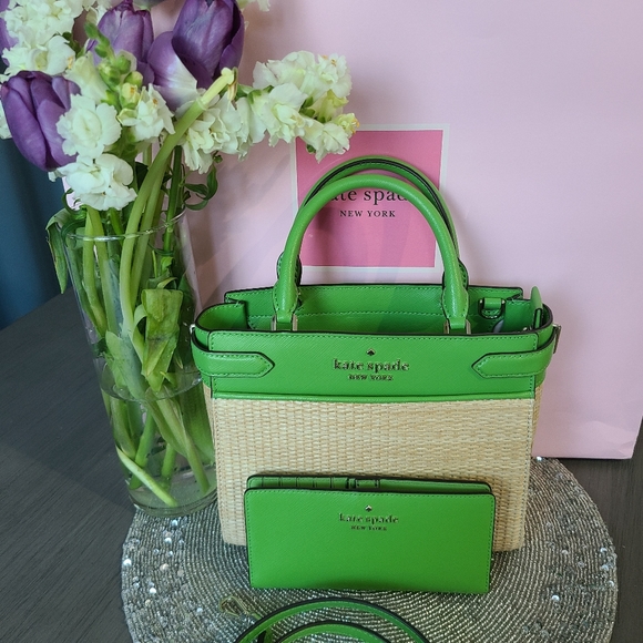 Kate Spade Green Wicker Bag & Wallet Set - Like new - Picture 2 of 16